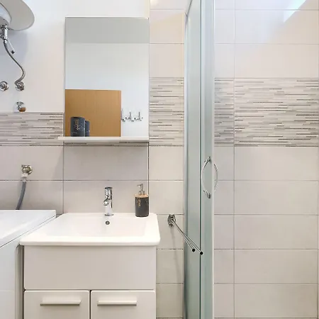 Apartment Eliana Banjole