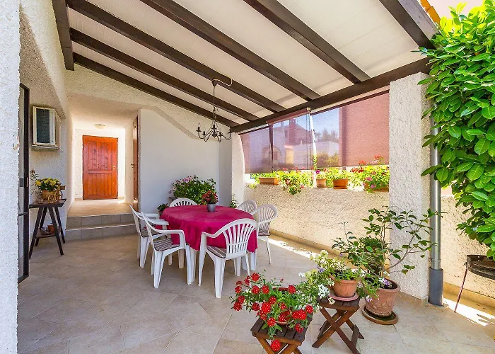 Eliana Apartmán